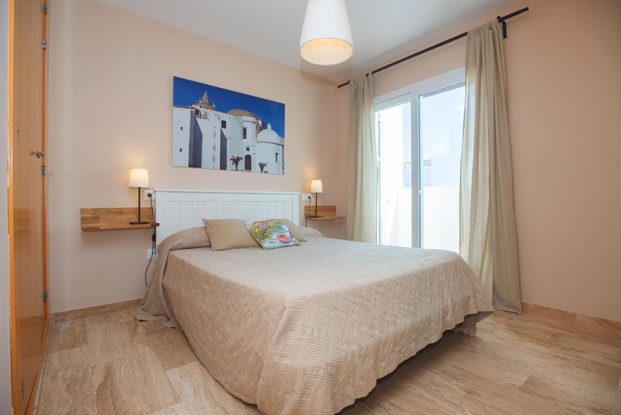 La Casa De La Dehesa- Solo Familias Villa โกนิล เด ลาฟรอนเตรา ภายนอก รูปภาพ